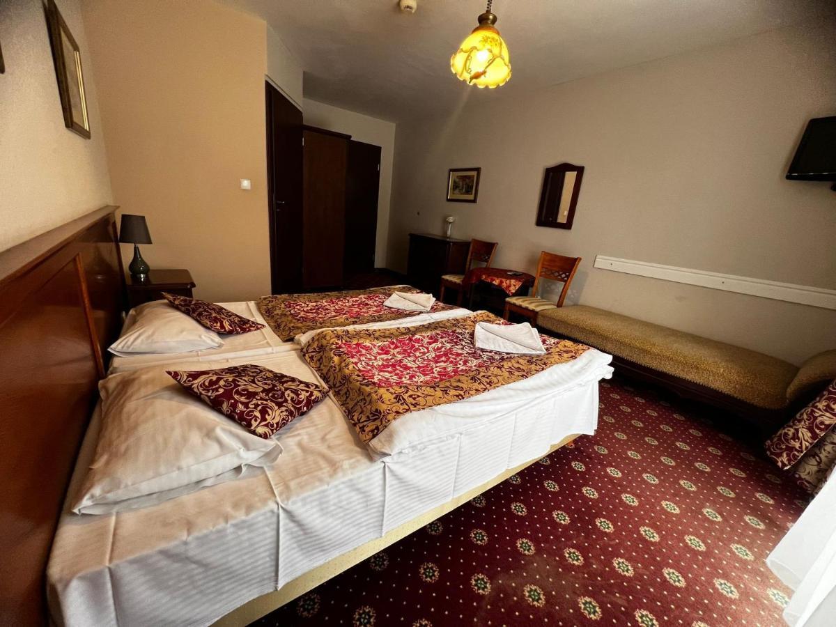 Hotelik Oranski Stronie Slaskie Exterior photo